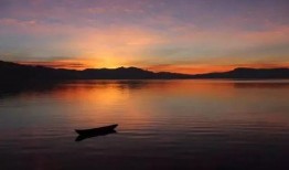 娱乐吃瓜酱男朋友拍照,甜蜜瞬间尽收眼底